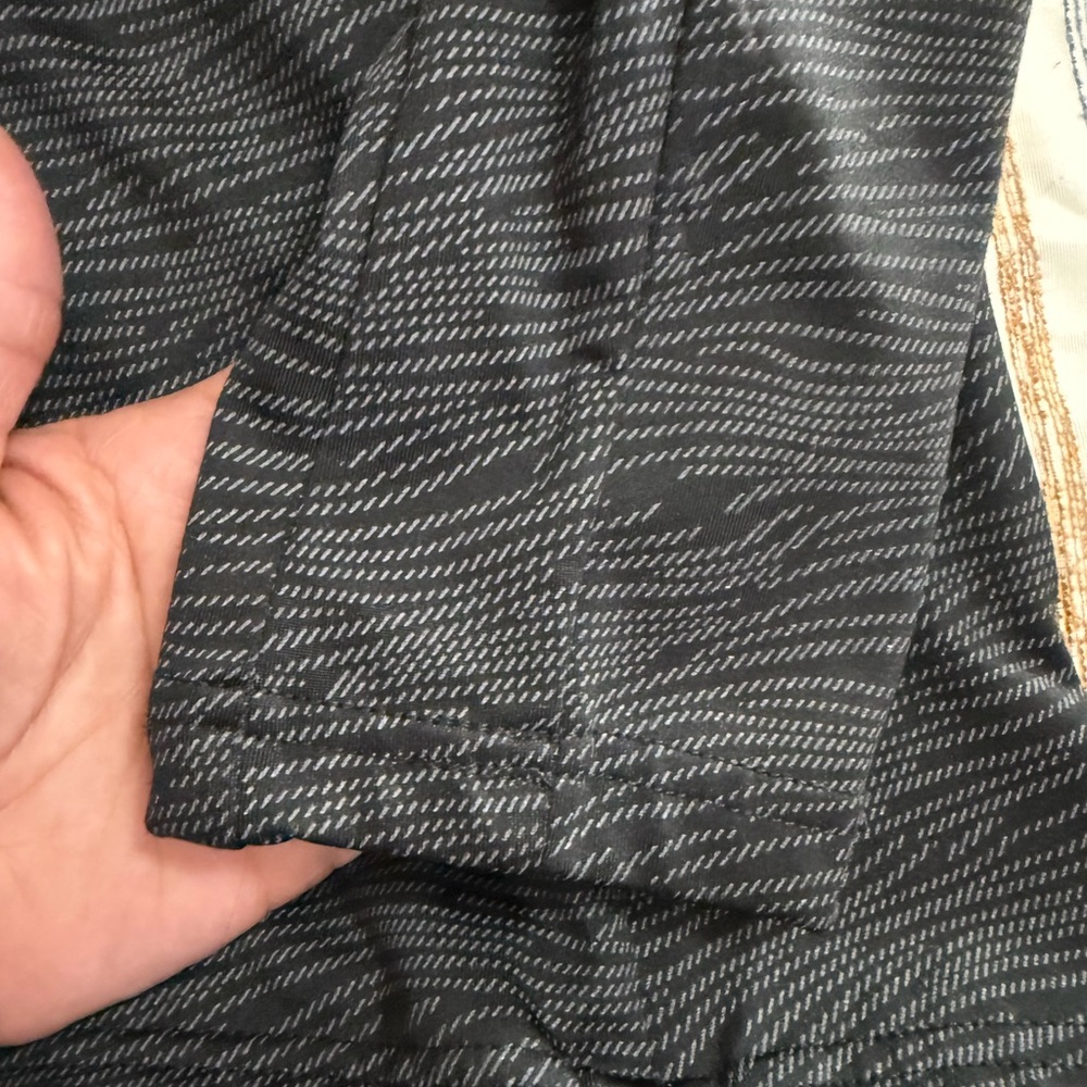 Mondetta Women's Textured Black Utility Jacket - Picture 3 of 8